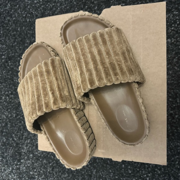 Celine Boxy Slides - Picture 6 of 10
